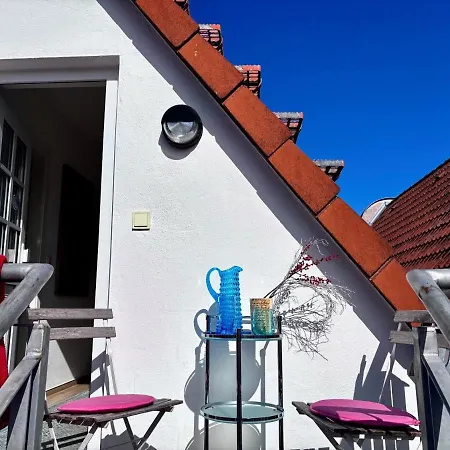 Apartment Dicht Dran, Direkt Am Alten Strom Rostock