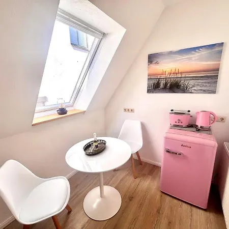 Dicht Dran, Direkt Am Alten Strom Apartment Rostock